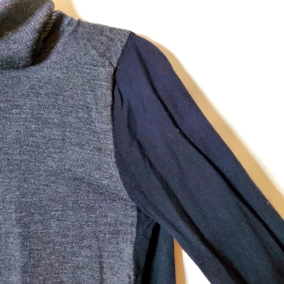 J Crew Merino Wool Turtleneck Sweater - Picture 4 of 10